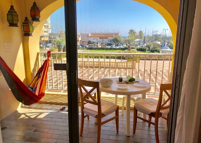 Residence Port Hyeres Les Palmiers