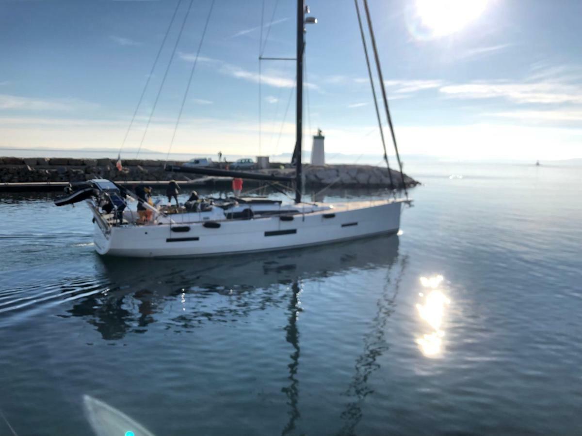 Port Les Palmiers * Hyères