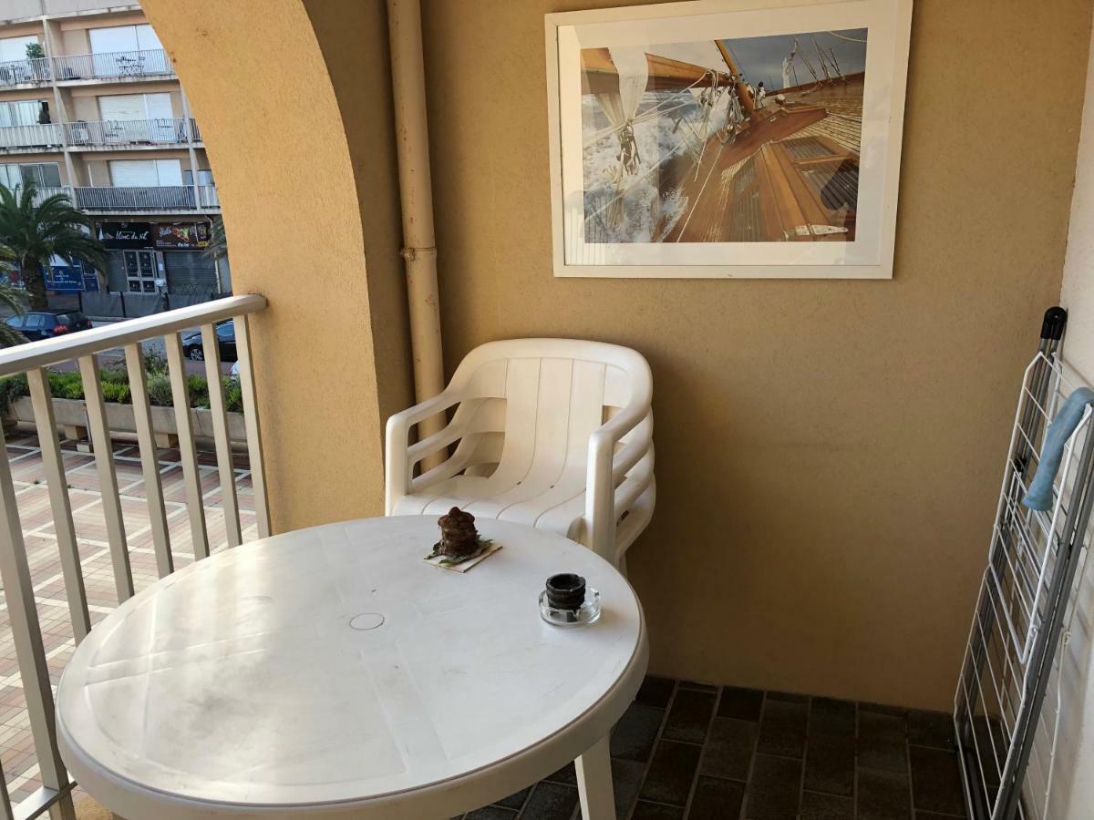 Port Les Palmiers Apartment
